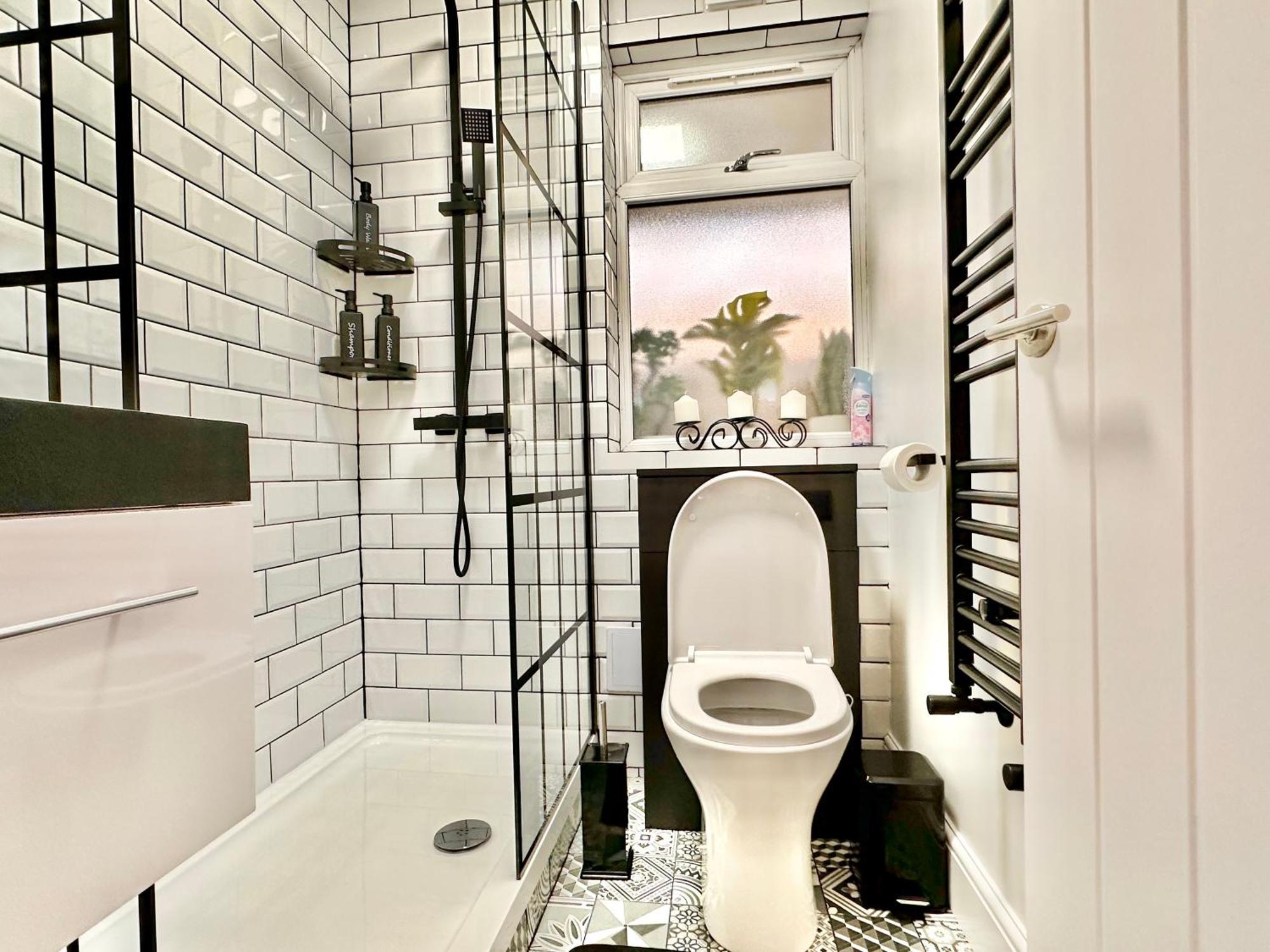 Newly Refurbished ,Chic, Attractive 3 Bedroom Flat London Exterior photo