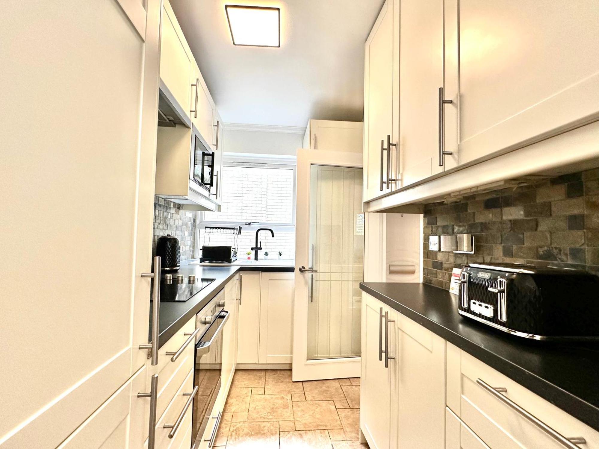 Newly Refurbished ,Chic, Attractive 3 Bedroom Flat London Exterior photo
